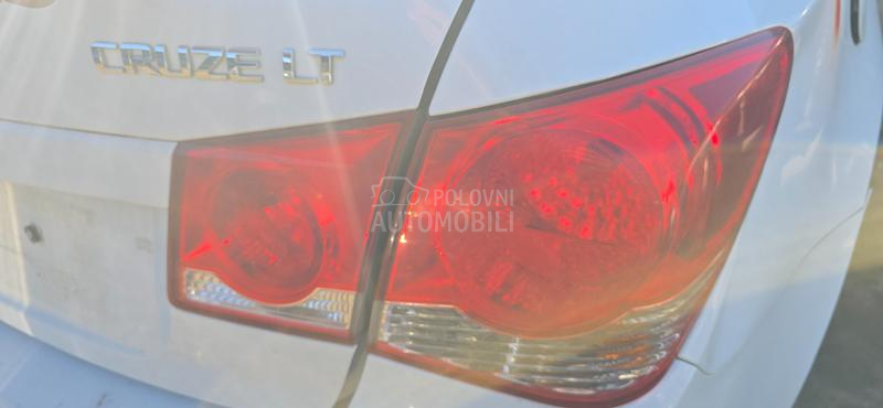 Delovi za Chevrolet Cruze Z20D1 2012. god.