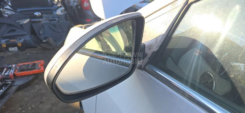 Delovi za Chevrolet Cruze Z20D1 2012. god.