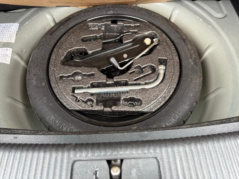 Volkswagen Golf Plus 1.6TDI DSG HIGHLINE