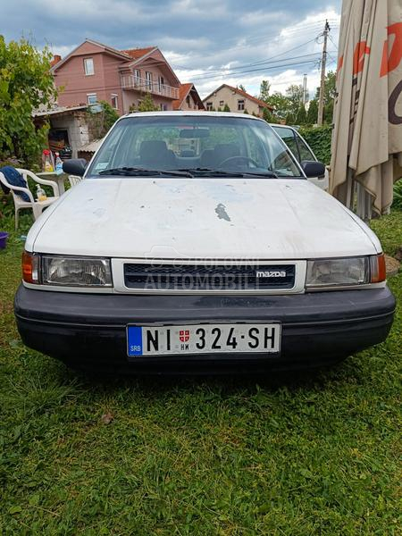 Mazda 323 sedan