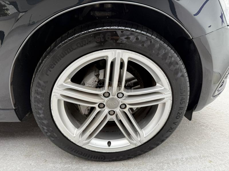 Audi Q5 2.0TDI 3xSLINE