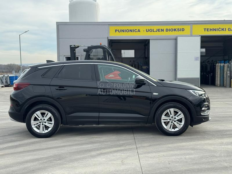 Opel Grandland X PureTech ULTIMATE