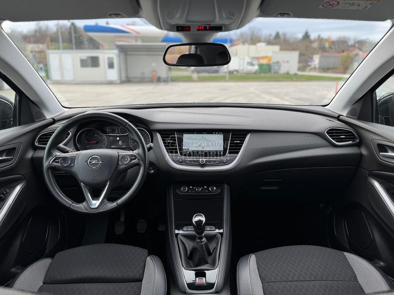 Opel Grandland X PureTech ULTIMATE