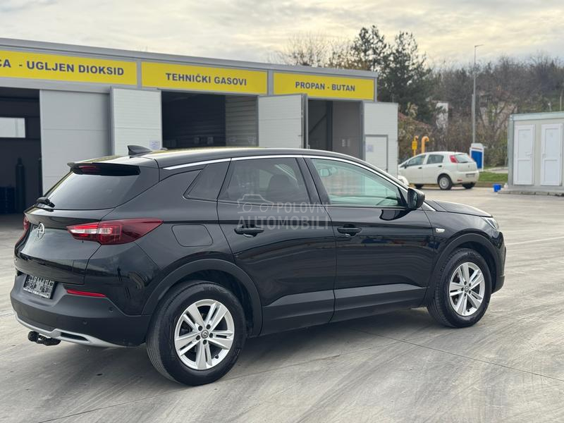 Opel Grandland X PureTech ULTIMATE