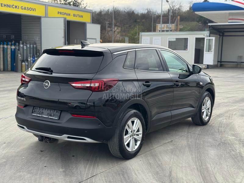 Opel Grandland X PureTech ULTIMATE