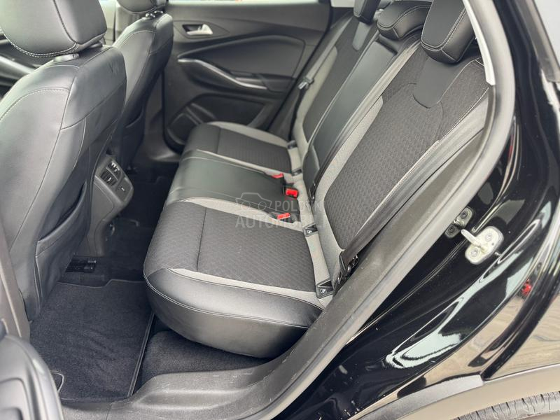 Opel Grandland X PureTech ULTIMATE