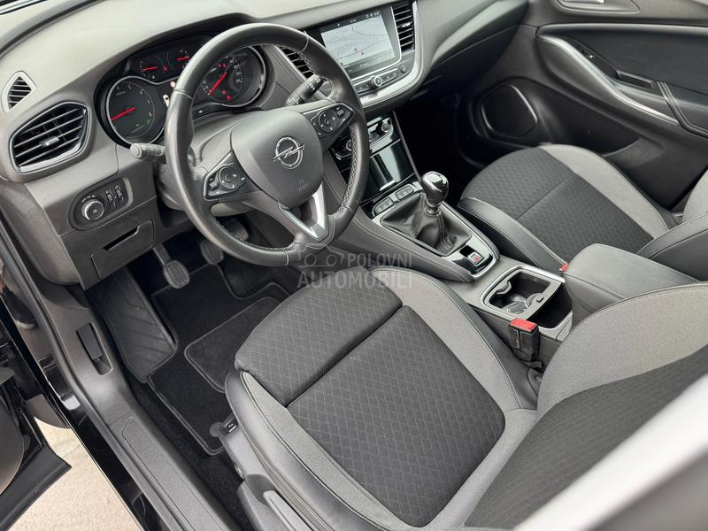 Opel Grandland X PureTech ULTIMATE