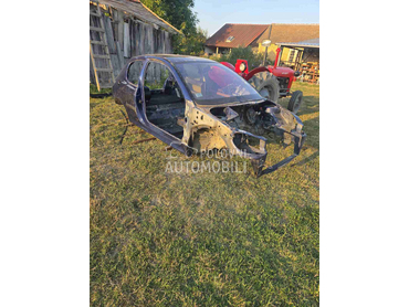 Karoserijiski delovi za Peugeot 206