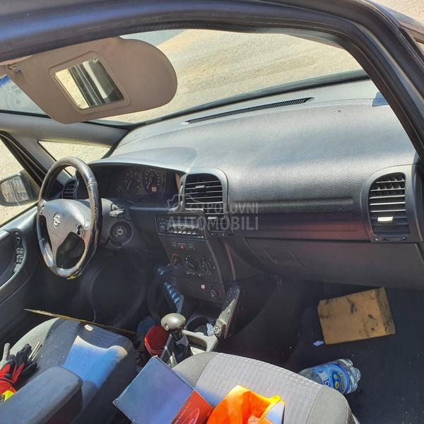 Opel Zafira 2.0 dti