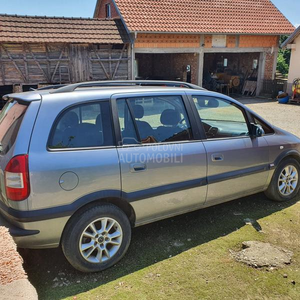 Opel Zafira 2.0 dti