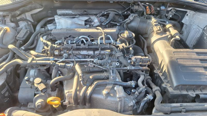 Leon 1.6 tdi kompletan motor