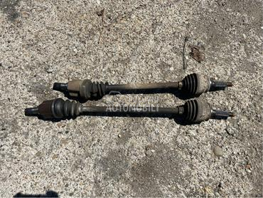 Poluosovine za Suzuki Swift od 1997. do 2003. god.