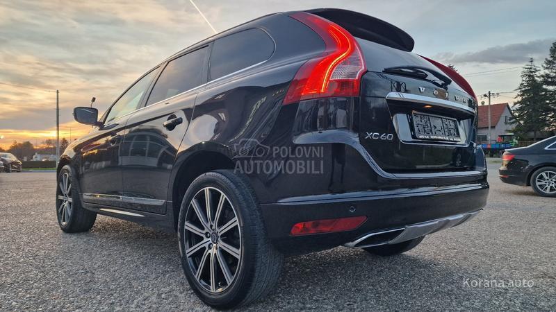 Volvo XC60 2.4 D5 AWD SUMMUM