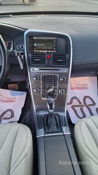 Volvo XC60 2.4 D5 AWD SUMMUM