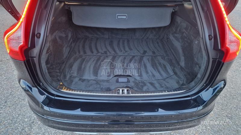 Volvo XC60 2.4 D5 AWD SUMMUM