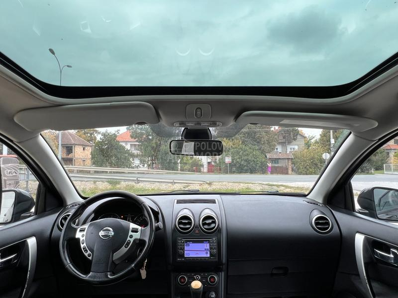 Nissan Qashqai + 2 2.0dCi 4X4 PANOR/NAV