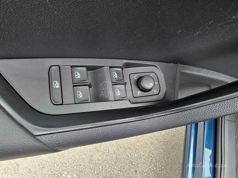 Škoda Karoq 1.5 TSI DSG STYLE