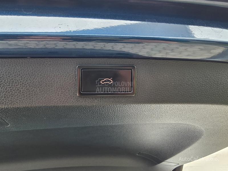 Škoda Karoq 1.5 TSI DSG STYLE