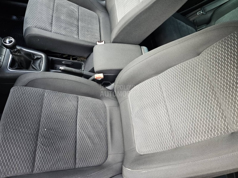 Volkswagen Golf Plus 1.6 TDI LUTKAA