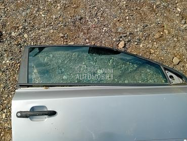 Prednje desno staklo za Fiat Stilo