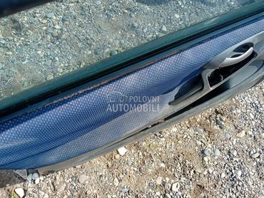 Prednji levi podizac motorce za Fiat Stilo