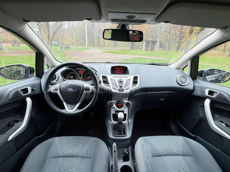 Ford Fiesta 1.6tdci titanium