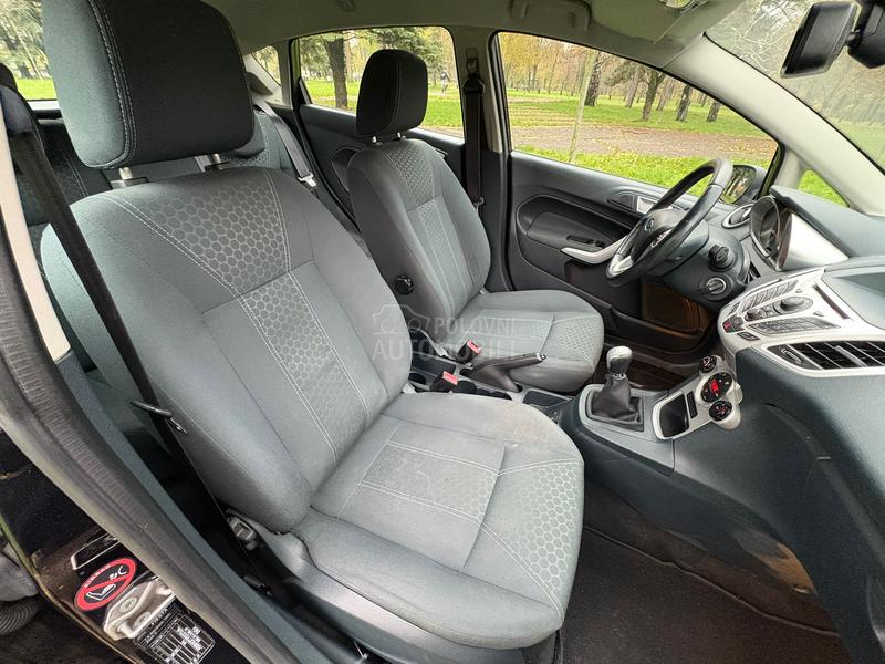 Ford Fiesta 1.6tdci titanium