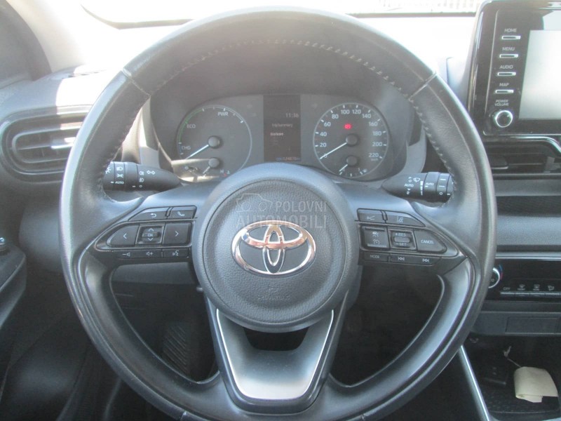 Toyota Yaris 1.5 HYBRIDE