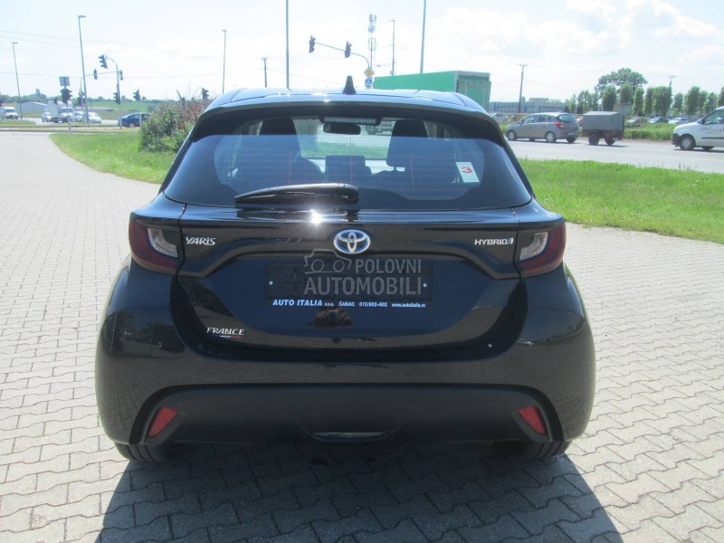 Toyota Yaris 1.5 HYBRIDE