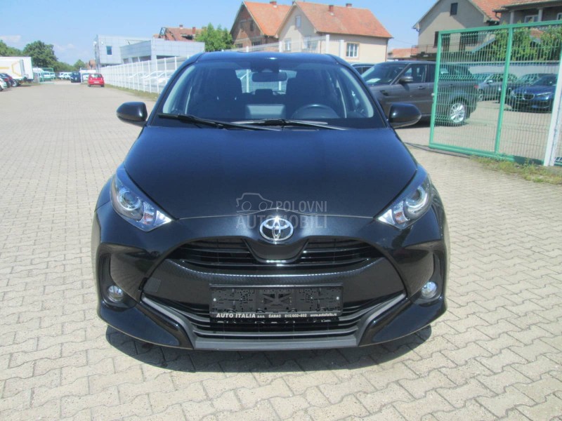 Toyota Yaris 1.5 HYBRIDE