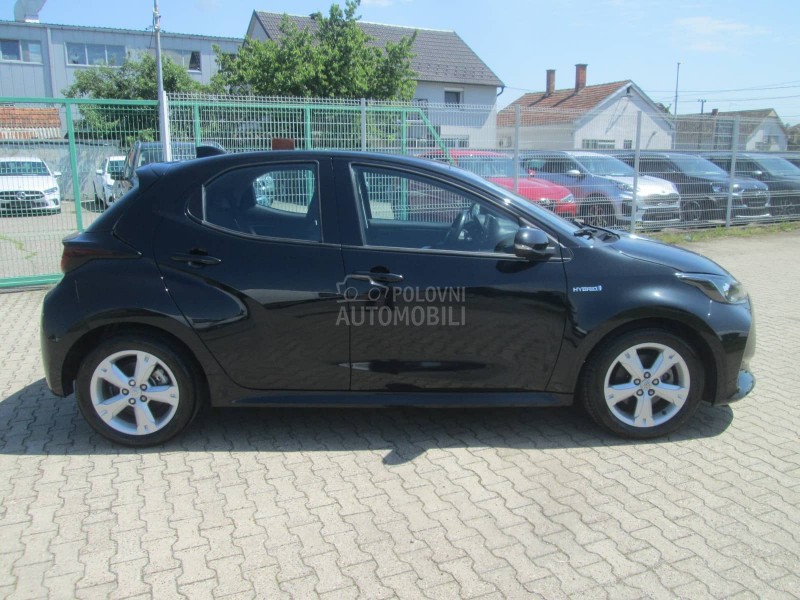 Toyota Yaris 1.5 HYBRIDE