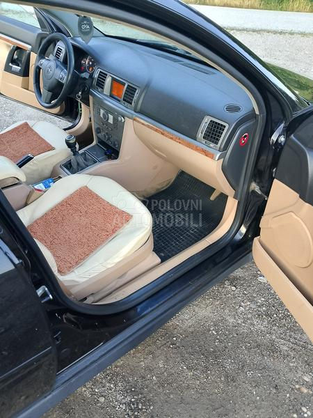 Opel Vectra C 1.9 cdti