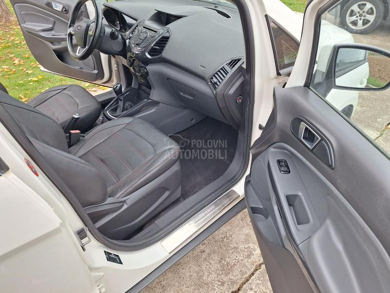 Ford EcoSport 1.0 Titanium