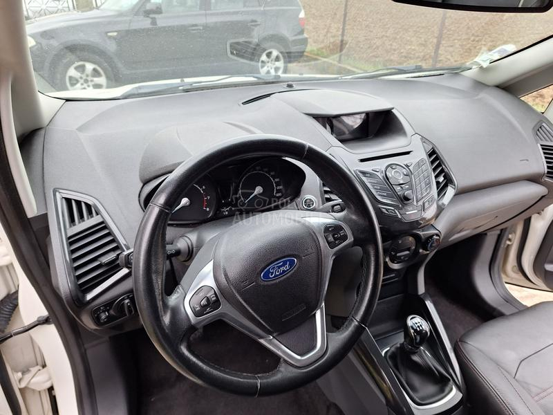 Ford EcoSport 1.0 Titanium