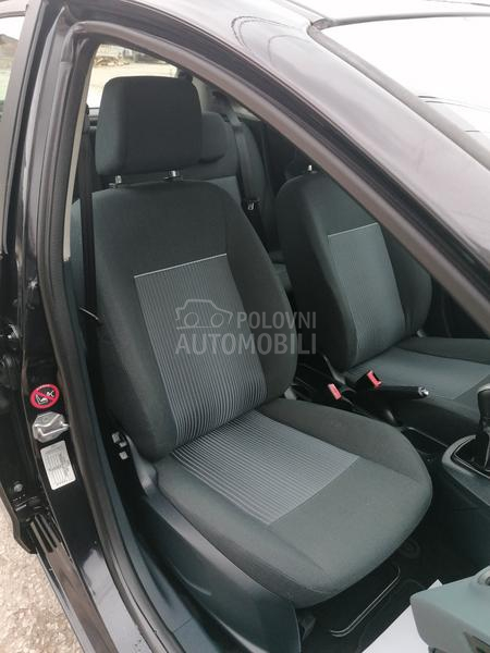 Ford Fiesta 1.2i TREND LINE CH