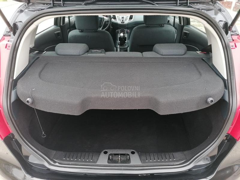 Ford Fiesta 1.2i TREND LINE CH