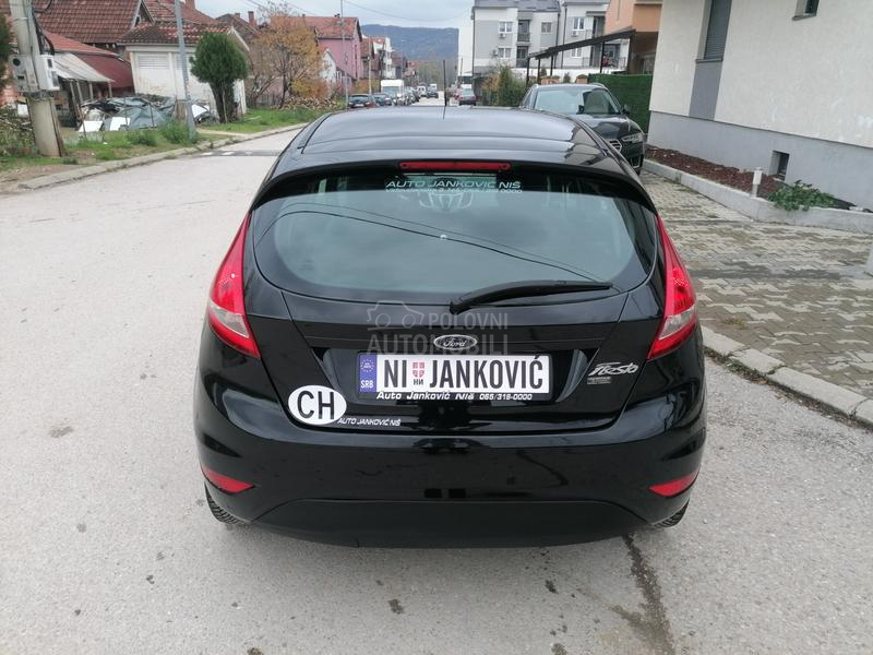 Ford Fiesta 1.2i TREND LINE CH