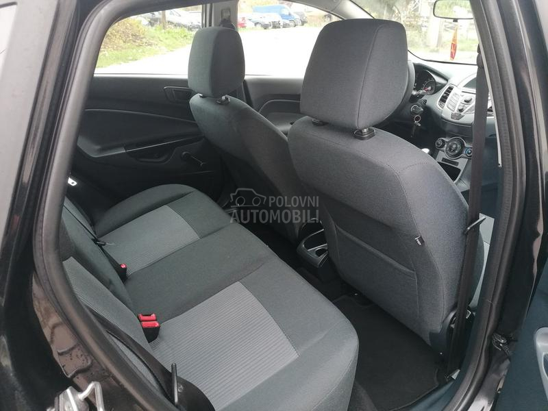 Ford Fiesta 1.2i TREND LINE CH
