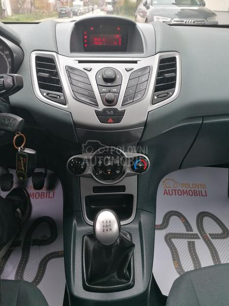 Ford Fiesta 1.2i TREND LINE CH
