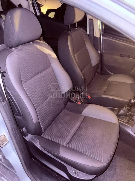 207 kompletan enterijer