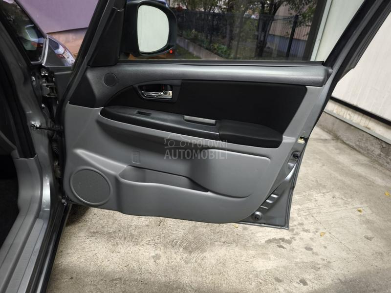 Suzuki SX4 Suzuki SX4, 4x4 CH