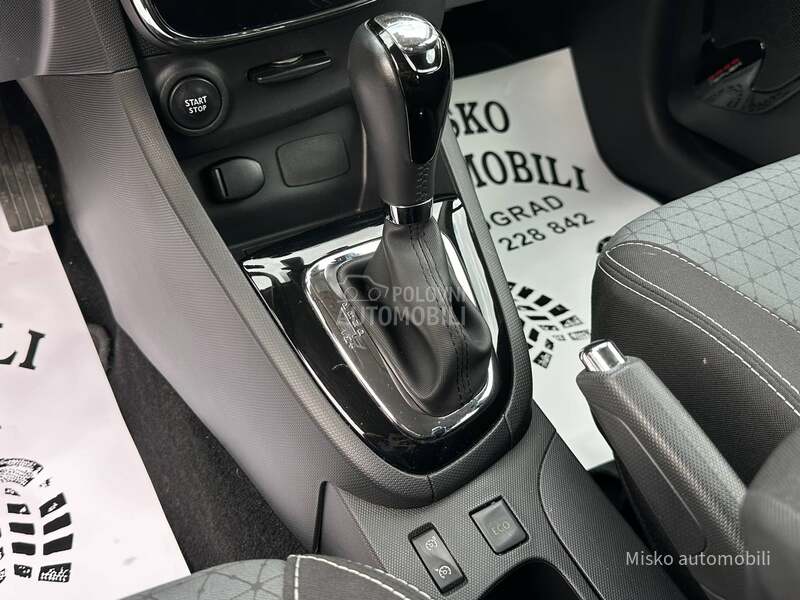 Renault Clio 1.2 TCE Aut Nav Led