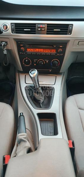 BMW 320 O C U V A N