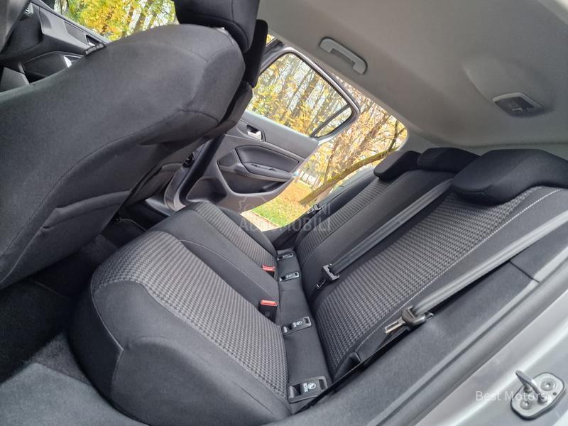 Peugeot 308 1.2b 110 BUSINESS