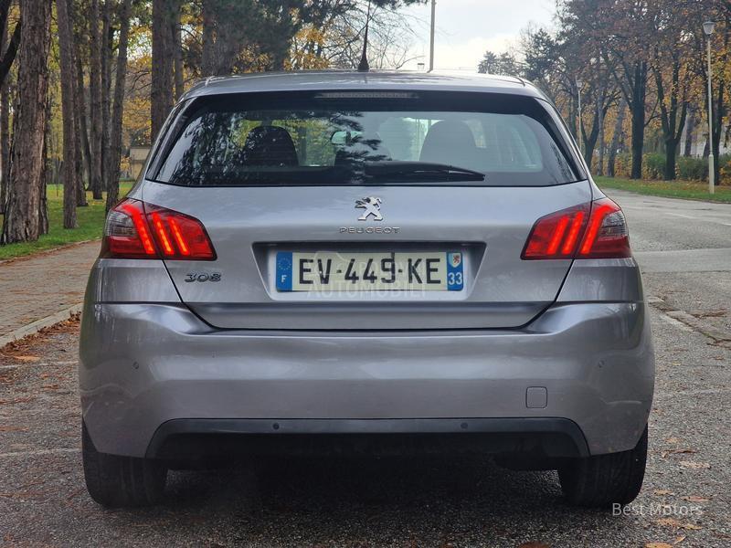 Peugeot 308 1.2b 110 BUSINESS
