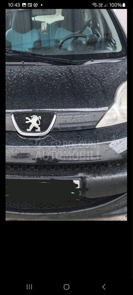 Peugeot 107 rezervisan