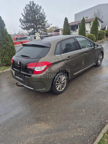 Citroen C4 2013. god. -  kompletan auto u delovima
