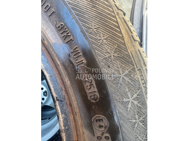 Barum 215/60 R17 Zimska