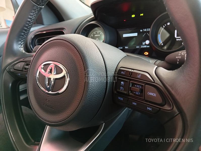 Toyota Yaris Cross SOL