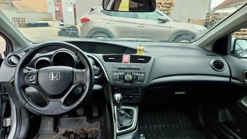 Honda Civic 1.8 i-VTEC COMFORT